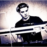 DJ   - DJ USTUS ()