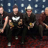         U2
