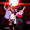 
- Lady Antebellum    ""
